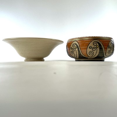 Lot 851 - Charlotte Rhead, a Crown Ducal bowl, with gilt...