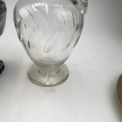 Lot 828 - An Art Nouveau vaseline glass light shade,...