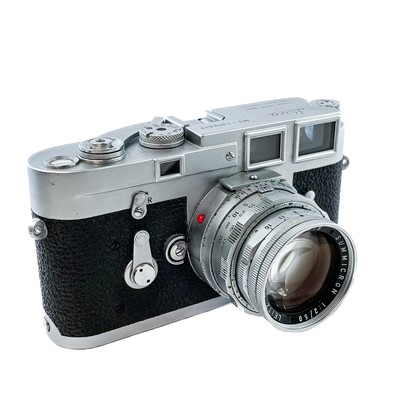Lot 163 - A Leica Rangefinder M3 (Chrom-SS) chrome 1963...