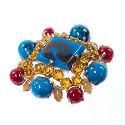 Lot 411 - 1960's Christian Dior costume brooch.