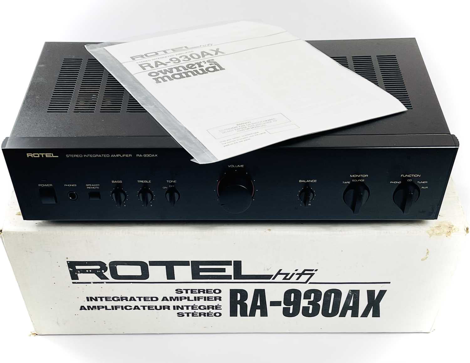 Lot 55 - A 'Rotel' RA-930AX stereo integrated amplifier.