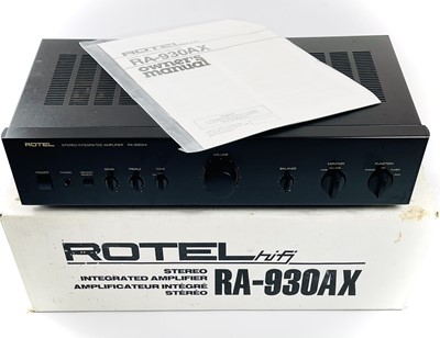 Lot 55 - A 'Rotel' RA-930AX stereo integrated amplifier.