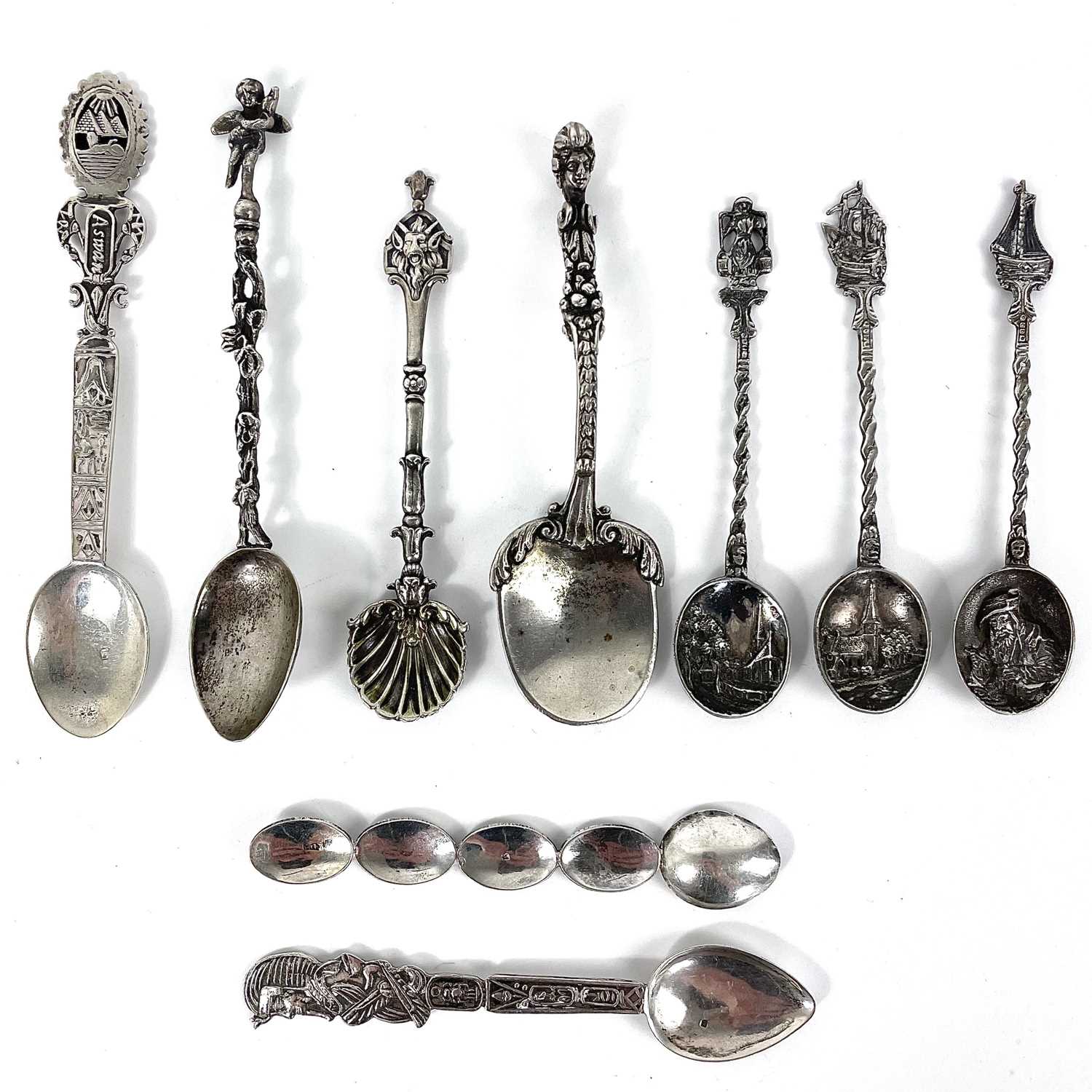 Lot 204 - A collection of nine continental silver