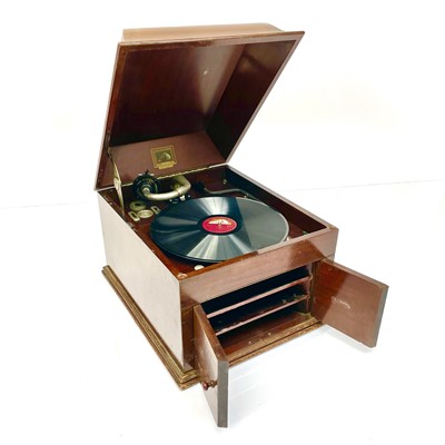 Lot 112 - An HMV model 109 tabletop mahogany gramophone,...