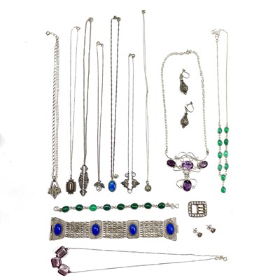 Lot 273 - A collection of mostly silver costume jewellery