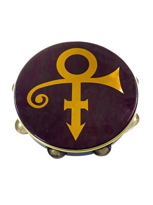 Lot 231 - PRINCE.