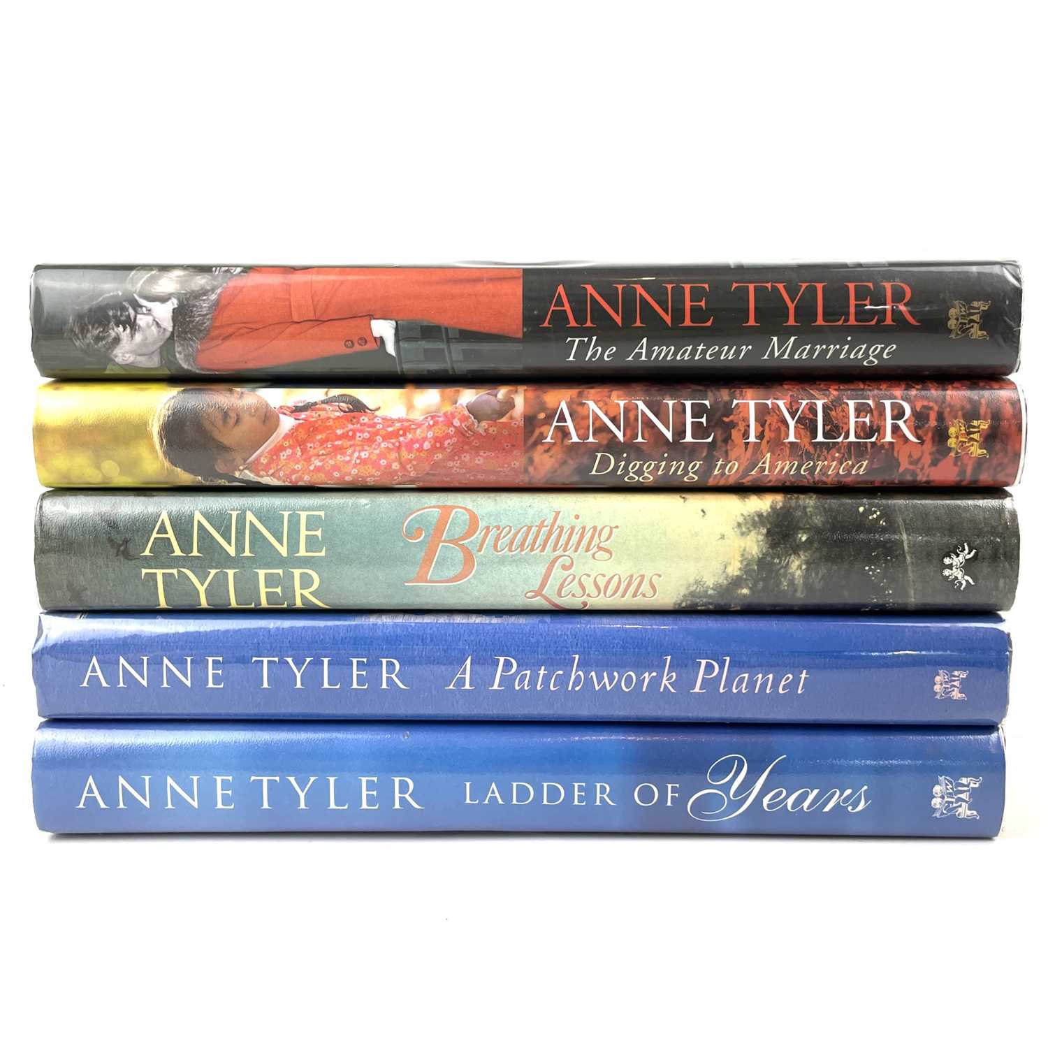 Lot 197 - Five UK first editions by Anne Tyler.