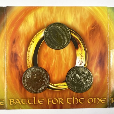 Lot 132 - New Zealand Uncirculated Bank Note and Coin Sets (x5) Including Lord of the Rings interest.