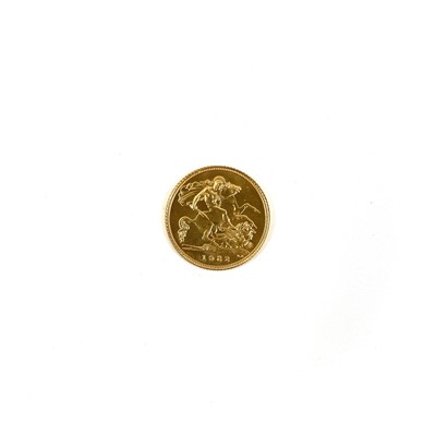 Lot 141 - Great Britain Gold Half Sovereign 1982.
