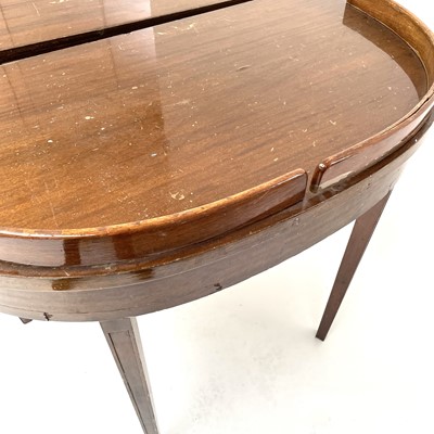 Lot 1906 - A mahogany ship's dining table.