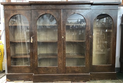 Lot 1814 - A Victorian mahogany breakfront low bookcase,...