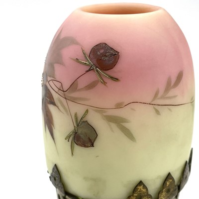 Lot 897 - A Webbs Queens Burmese ware night light, with...
