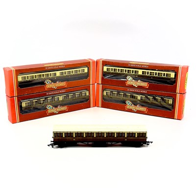 Lot 609 - Hornby/Triang-Hornby/Grafar 00 GWR Livery Railway Carriages.