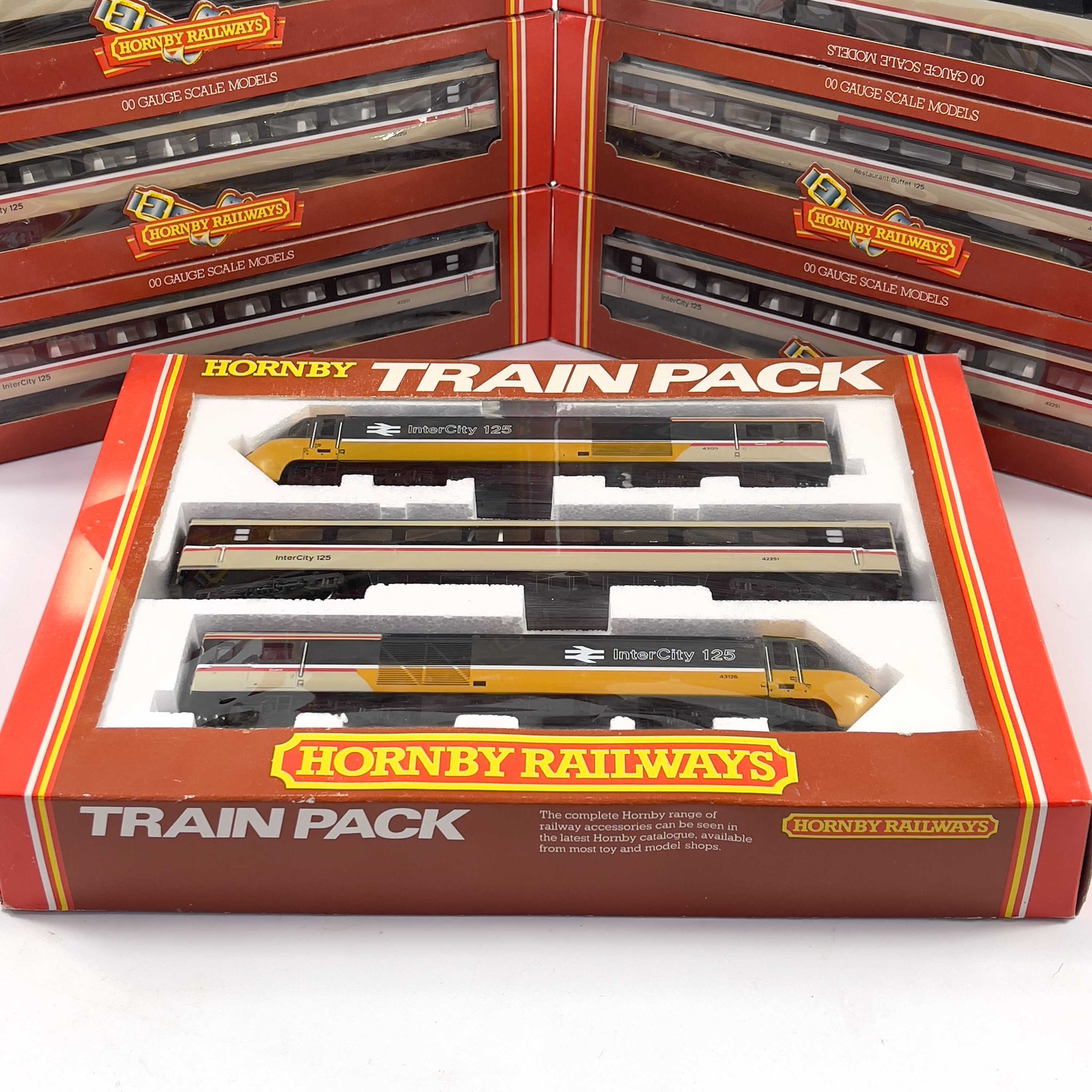 Lot 606 Hornby 00 Railway Intercity 125 Set