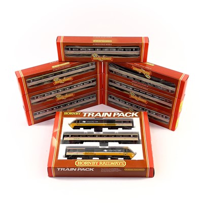 Lot 606 - Hornby 00 Railway Intercity 125 Set & Matching Carriages.