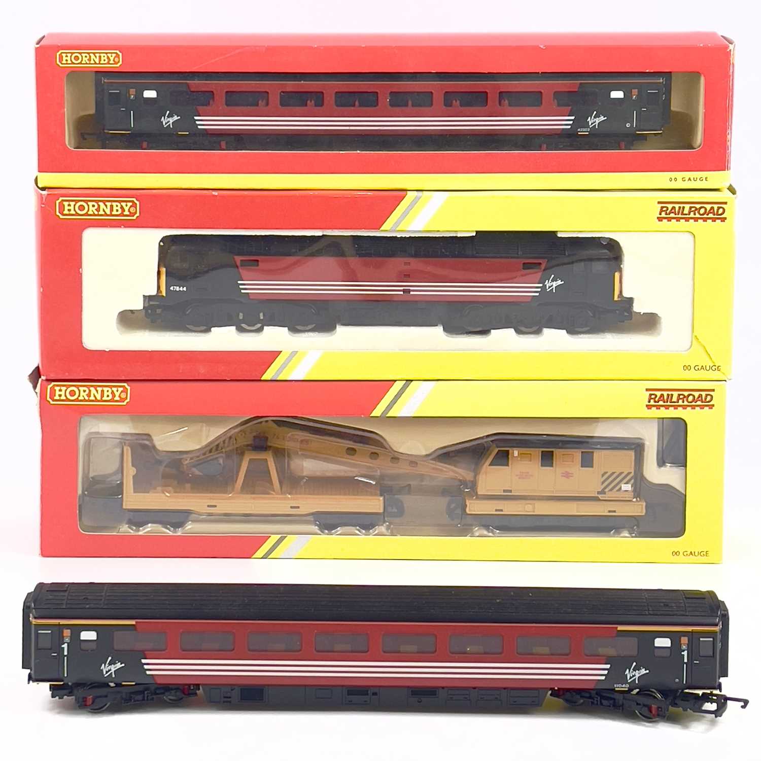 Lot 607 - Hornby 00 Railway Virgin Livery Class 47 Diesel plus 2 Coaches.