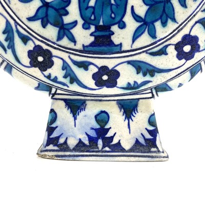 Lot 1004 - A Multan pottery moon flask, Sindh, Pakistan, 19th century.