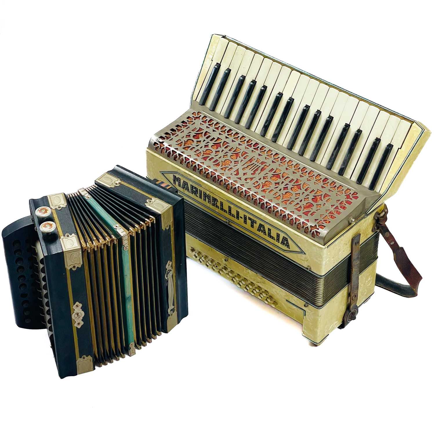 Lot 149 - A 'Harola' melodeon and a 'Marinelli Italia' accordion.