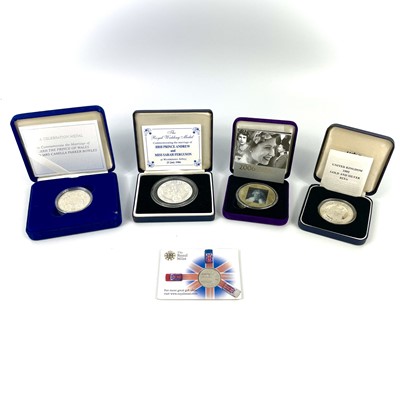 Lot 146 - Royal Mint Cased Commemorative Coin/Medallions.