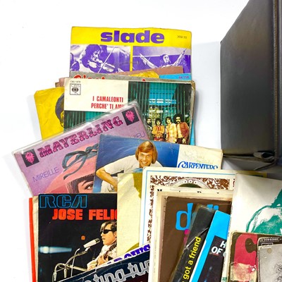 Lot 186 - FORTY 7" SINGLES.