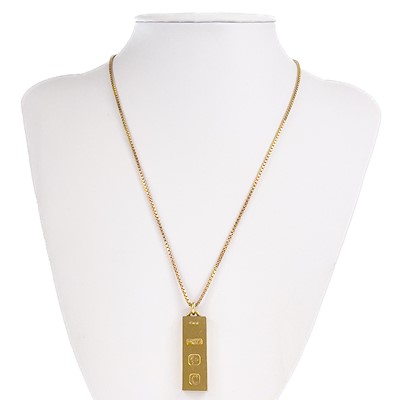 Lot 329 - A 9ct gold ingot pendant on a 9ct box link necklace.