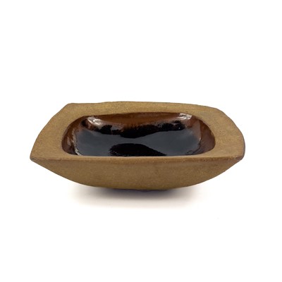 Lot 470 - Janet LEACH (1918-1997)