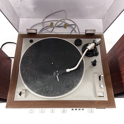 Lot 199 - A Turntable, amplifier and Speakers.