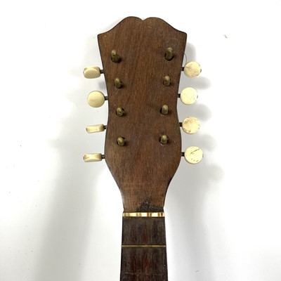 Lot 213 - An early 20th century Neapolitan mandolin