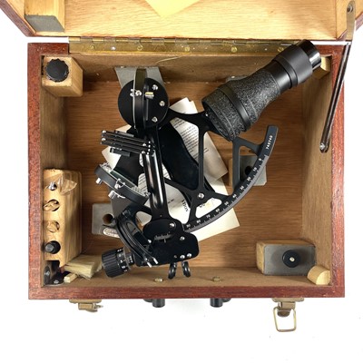 Lot 52 - A Chinese Astra IIIB marine sextant.