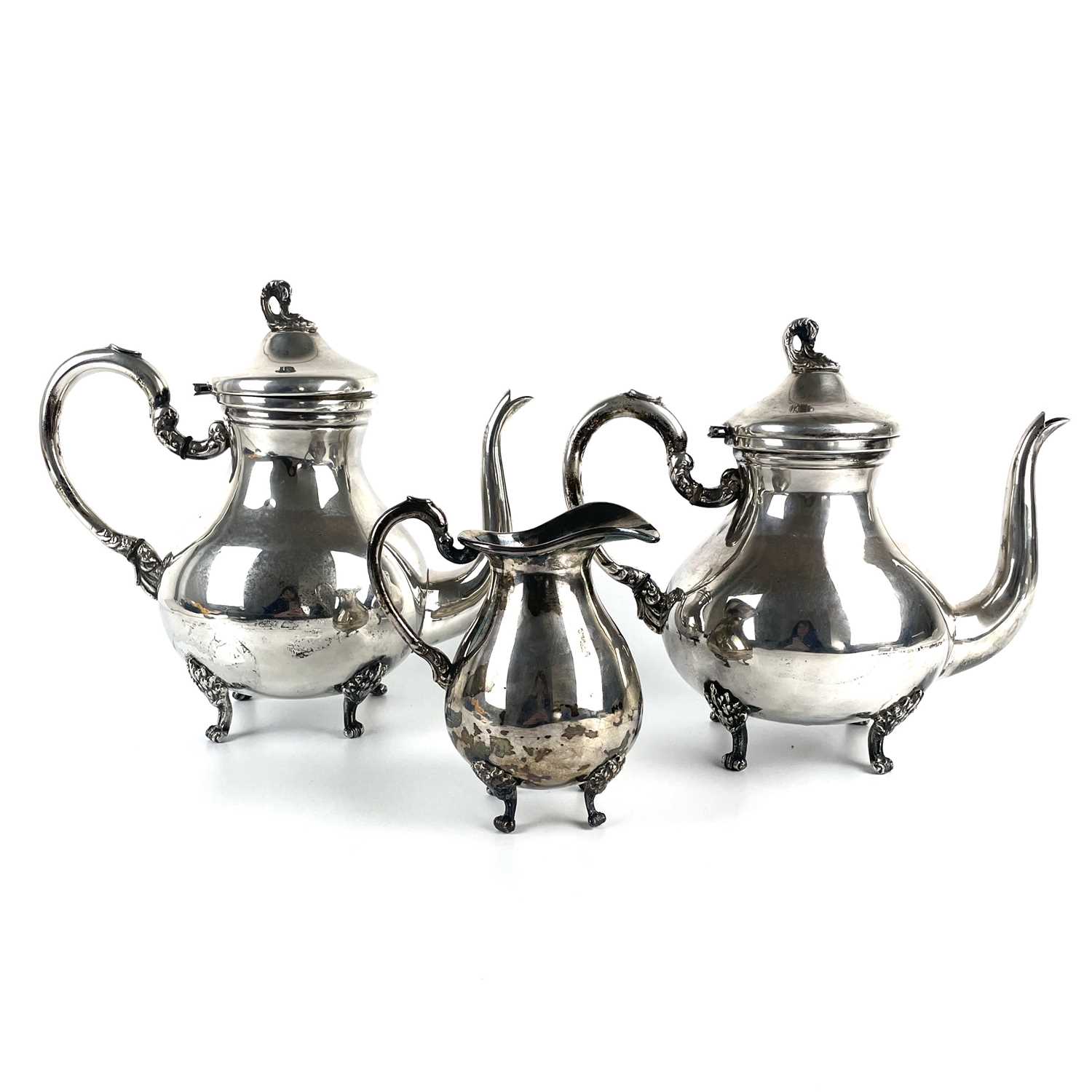 Lot 80 - A 20th century Colombian 925 sterling silver three piece coffee set.