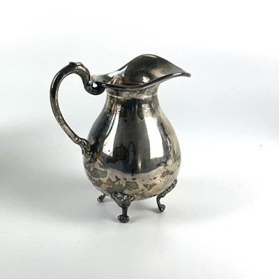 Lot 80 - A 20th century Colombian 925 sterling silver three piece coffee set.