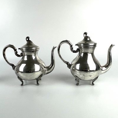 Lot 80 - A 20th century Colombian 925 sterling silver three piece coffee set.