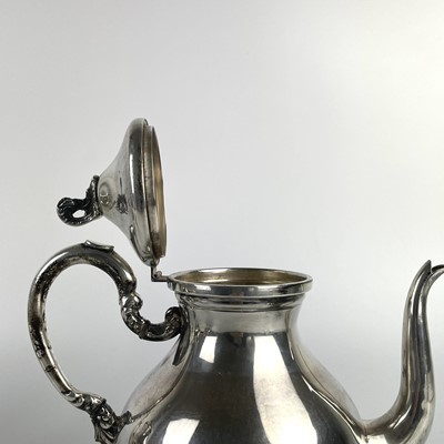 Lot 80 - A 20th century Colombian 925 sterling silver three piece coffee set.