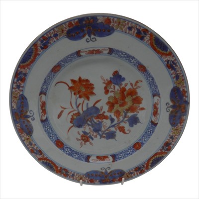 Lot 1127 - A Chinese Imari porcelain plate, 18th century,...