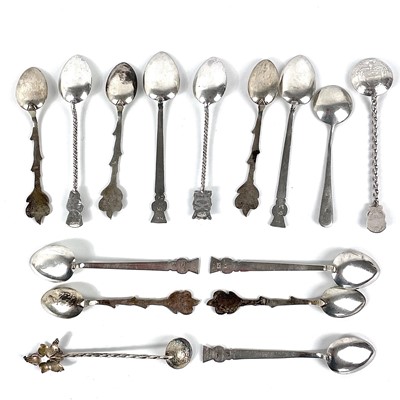 Lot 95 - A collection of South American .800, .900 and 925 silver tea and coffee spoons.