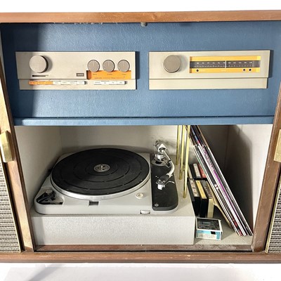 Lot 338 - A 1960's radiogram with quality electronics.