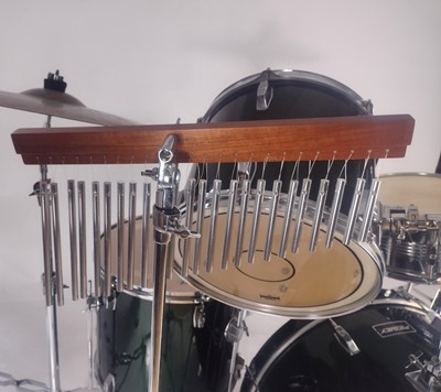 Lot 364 - A Peavey International 'Series II' drum kit.