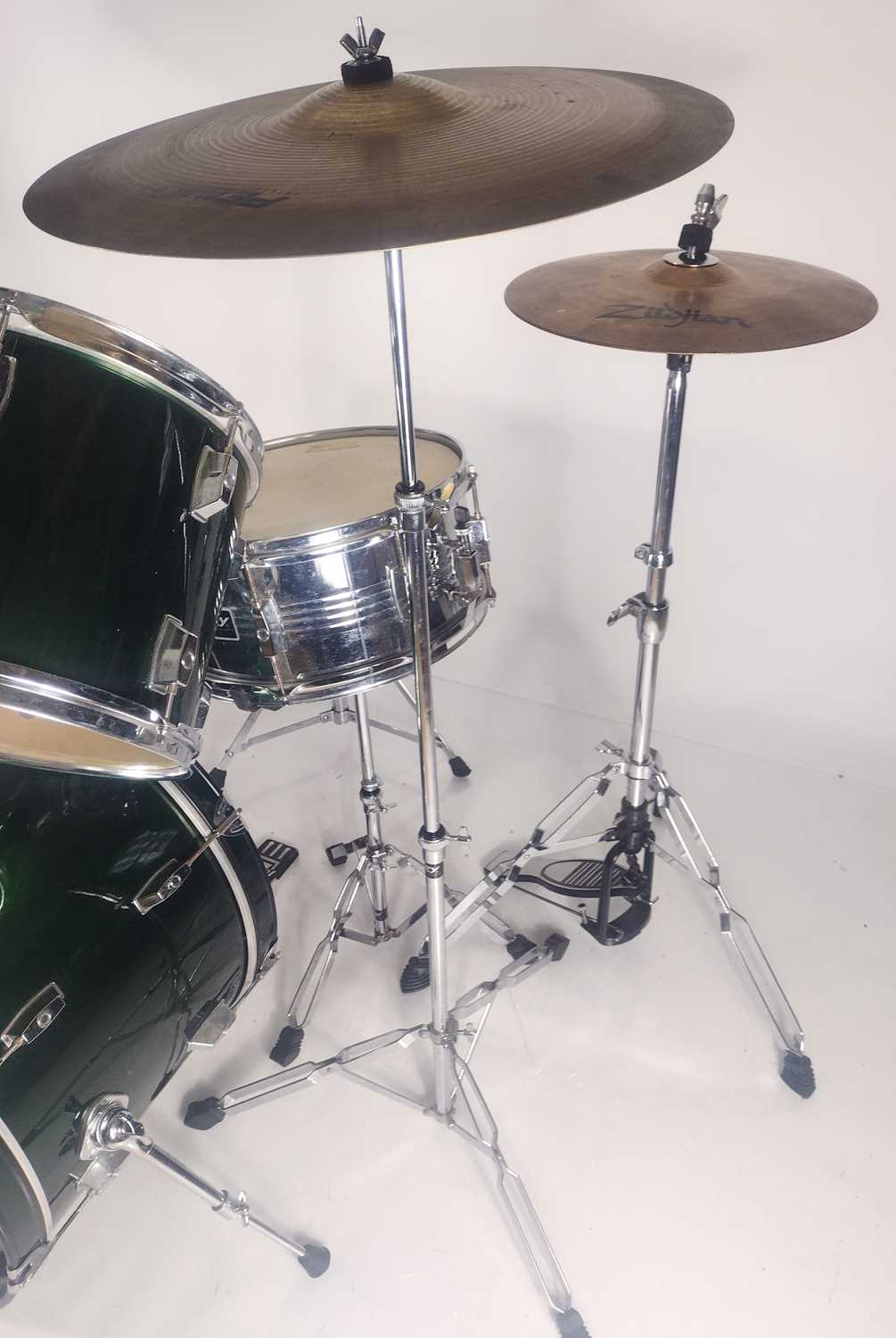 Lot 364 A Peavey International 'Series II' drum kit.