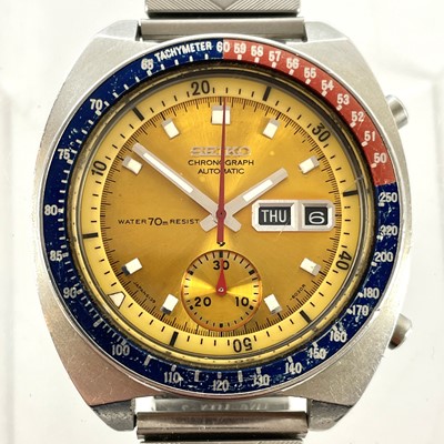 Lot 486 - A Seiko 'Pogue' chronograph automatic wristwatch with 'Pepsi' bezel.