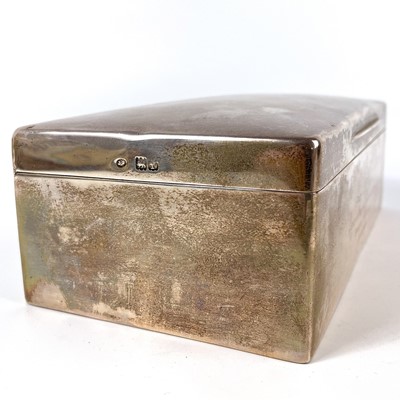 Lot 138 - A heavy Victorian silver cigarette box.