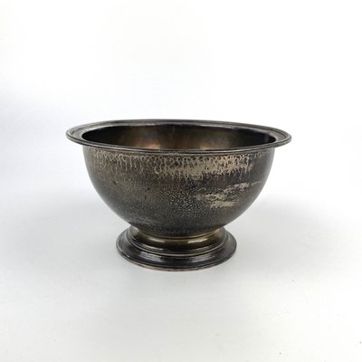 Lot 46 - A modern silver pedestal bowl.