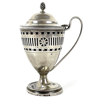 Lot 37 - A George V silver pedestal mustard pot.