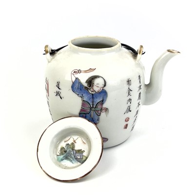 Lot 36 - A Chinese famille rose porcelain teapot, 19th century.