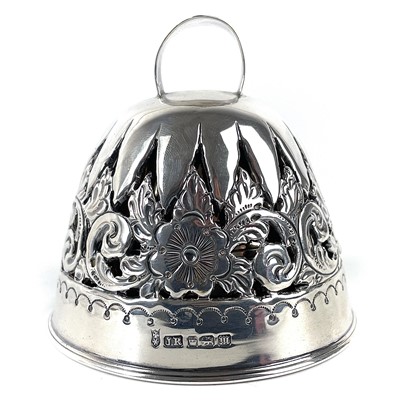 Lot 123 - An Edwardian silver table bell by John Round.
