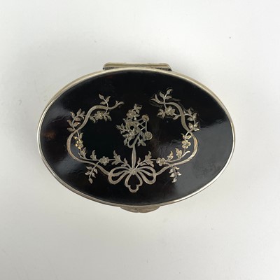 Lot 276 - An Edwardian silver oval pique trinket box by Levi & Soloman.