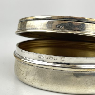 Lot 276 - An Edwardian silver oval pique trinket box by Levi & Soloman.