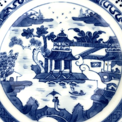 Lot 46 - A Chinese porcelain blue and white plate, late 18th century.