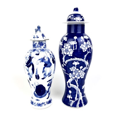 Lot 192 - A Chinese blue and white porcelain baluster vase, late 19th century