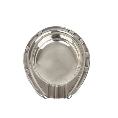 Lot 26 - A George VI silver horseshoe ashtray by Adie Bros Ltd.