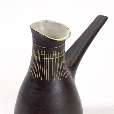Lot 451 - Lucie RIE (1902-1995)